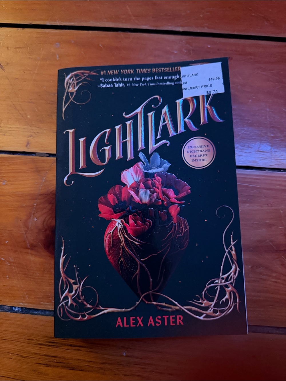 Lightlark book – Alex Aster